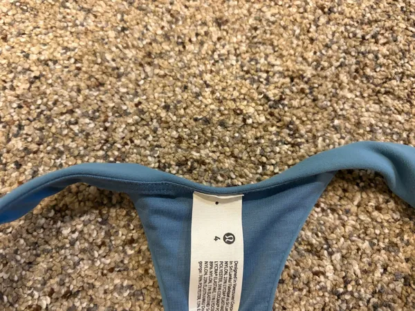 Lululemon bra  - Image 3