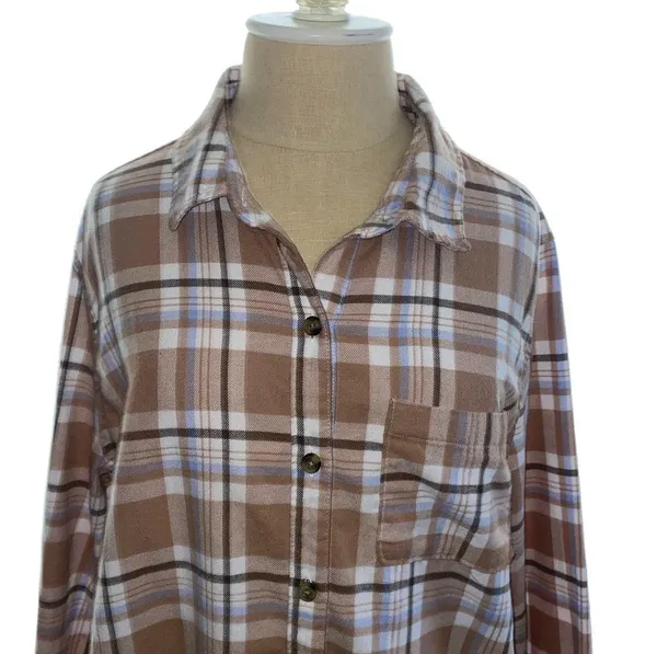 Aeropostale Beige/Tan Plaid Flannel Shirt - Image 2