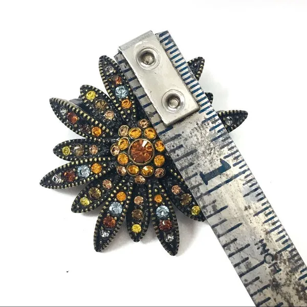 Vintage Joan Rivers Sunburst Crystal Brooch - Image 3
