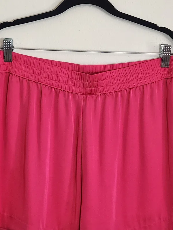 Victoria's Secret Hot Pink Satin Pull-On Lounge Shorts Size Large Flaw - Image 2