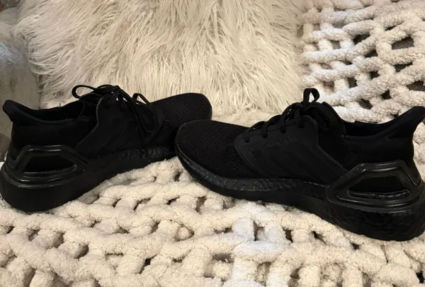 Ultraboosts - Image 3