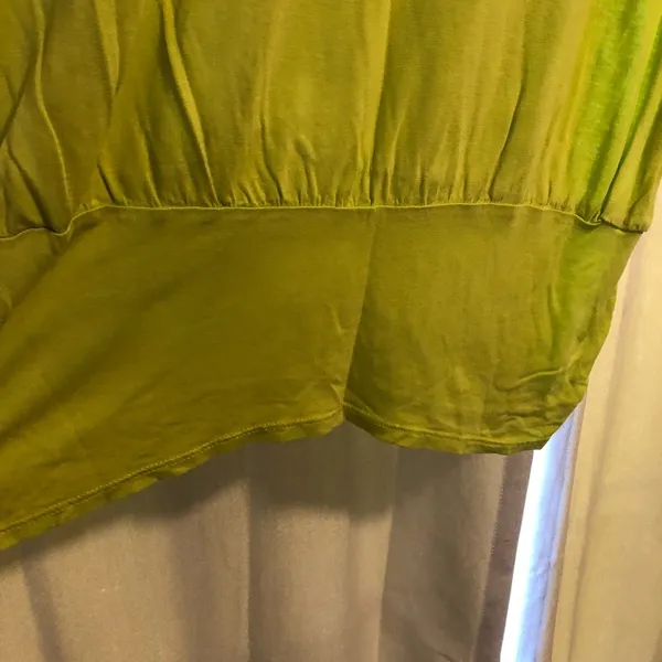 🎉 4 for $20 Mossimo cold shoulder top, XL Green - Image 3