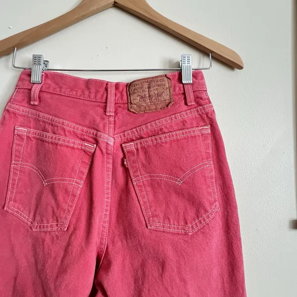 Vintage Women's Levi's Red Button Fly Made In USA Cotton Size 7M Rare Retro 90s - Image 4