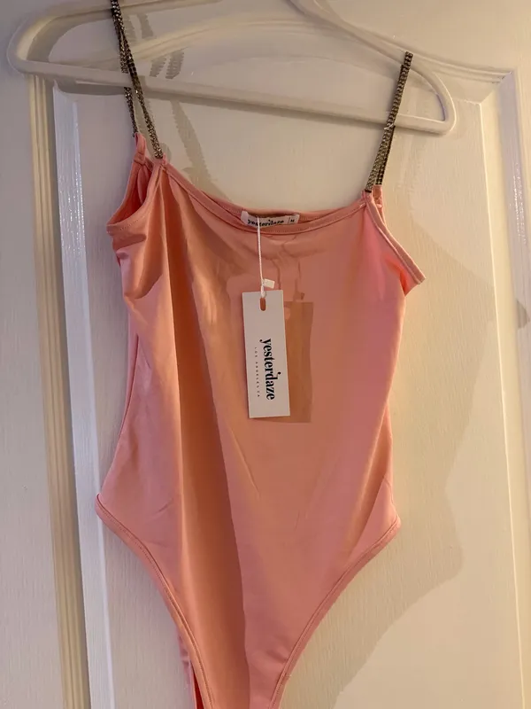 Yesterdaze Pink rhinestone strap Bodysuit Size M - Image 3