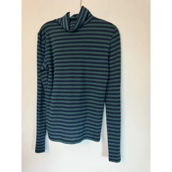FAHERTY Turtleneck Top Green Navy Stripe Sz Small NEW - Image 3