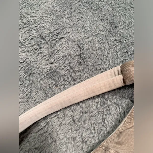 Lululemon white Sports Bra 6 - Image 7