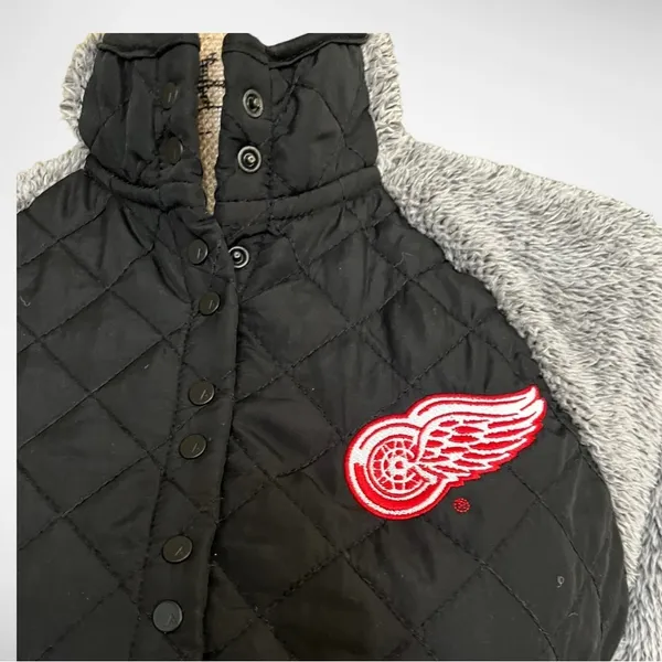 ANTIGUA Women's Detroit Red Wings Black/Gray Sherpa Pullover Jacket |‎ Med | EUC - Image 10