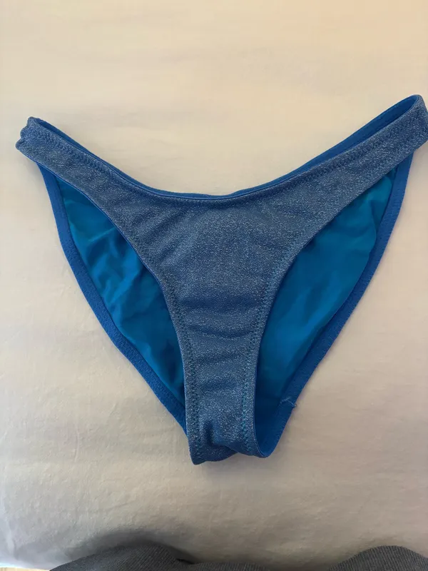 Triangl Bikini Set - Image 3