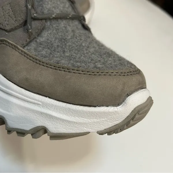 Sorel Kinetic Breakthru Caribou Suede Boot in Quarry and Sea Salt - Image 13