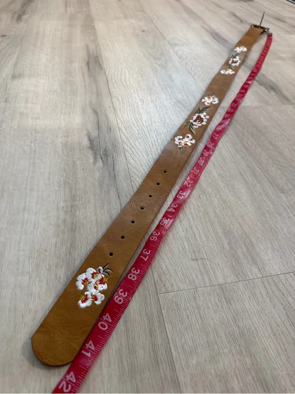 Embroidered Floral Brown Vegan Leather Belt - Image 3