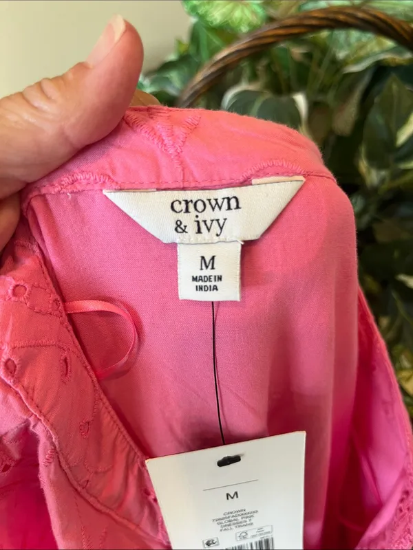 crown & ivy Bright Pink Eyelet Tiered Midi Dress - Image 11