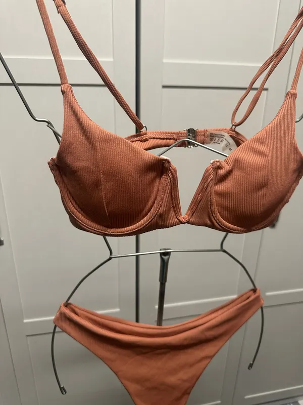 SHEIN Ribbed Underwire Bikini Set in Rust Orange - Image 3
