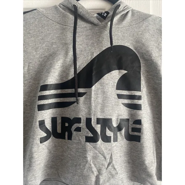 Surf Style Graphic Crop Hoodie Womens Size M Gray Y2K Sporty Short Sleeve Cotton - Image 3