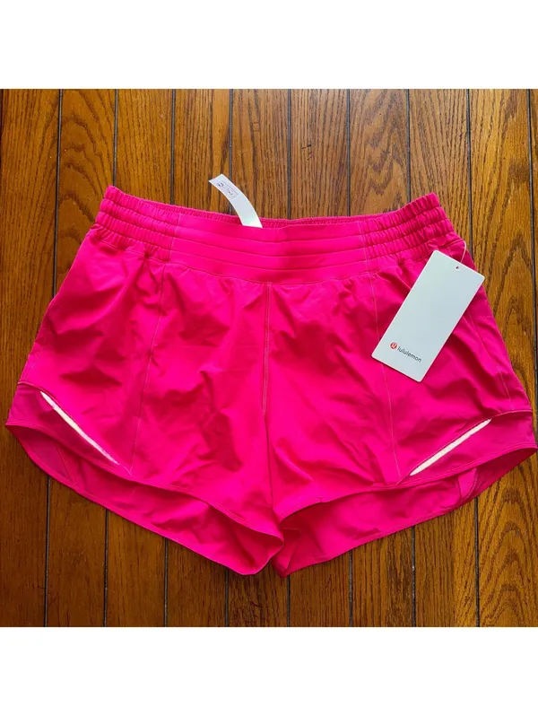 Lululemon Hotty Hot High Rise Short 4” Mulberry Spark Size 12 NWT - Image 2