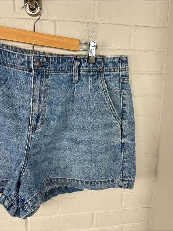 American Eagle Cotton Denim Mom Shorts Plus Size 16 - Image 6