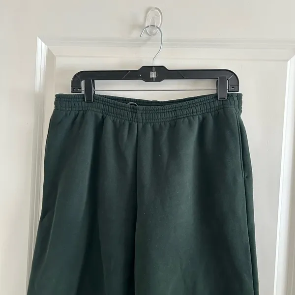 Vuori Forest Green Joggers - Image 2