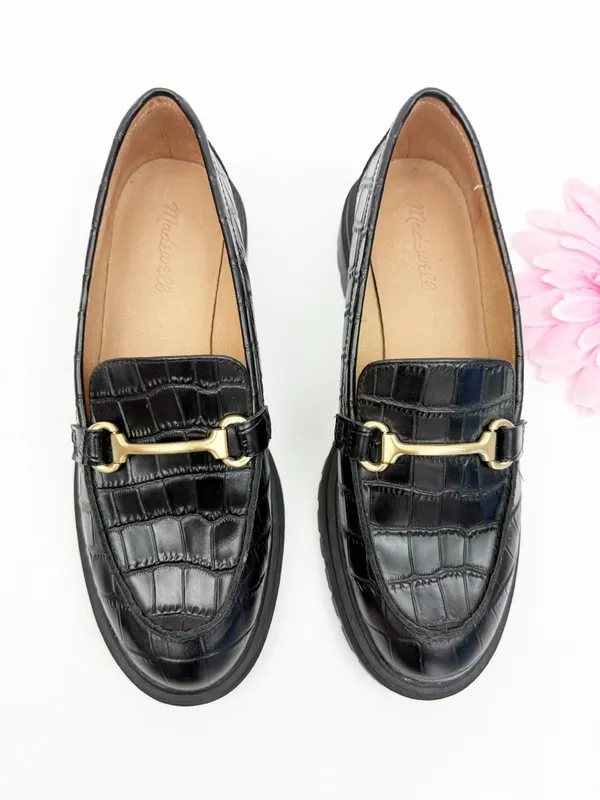 Madewell The Bradley Hardware Lugsole Loafer in Croc Embossed Leather True Black - Image 2