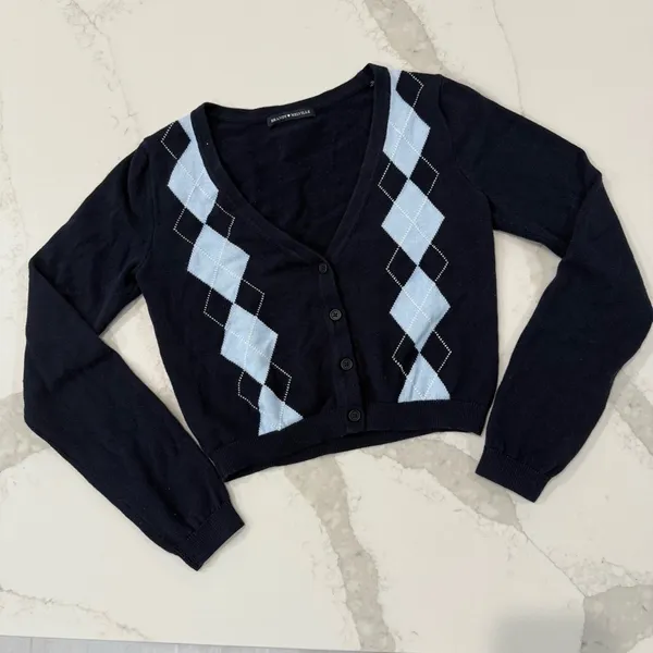 Brandy Melville Argyle Cropped ButtonFront Cardigan Sweater VNeck Womens OS Blue - Image 2