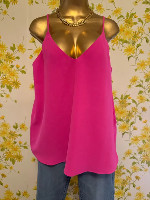 Milk and Honey Pink V-Neck Spaghetti Strap Women's Top size M - Image 2