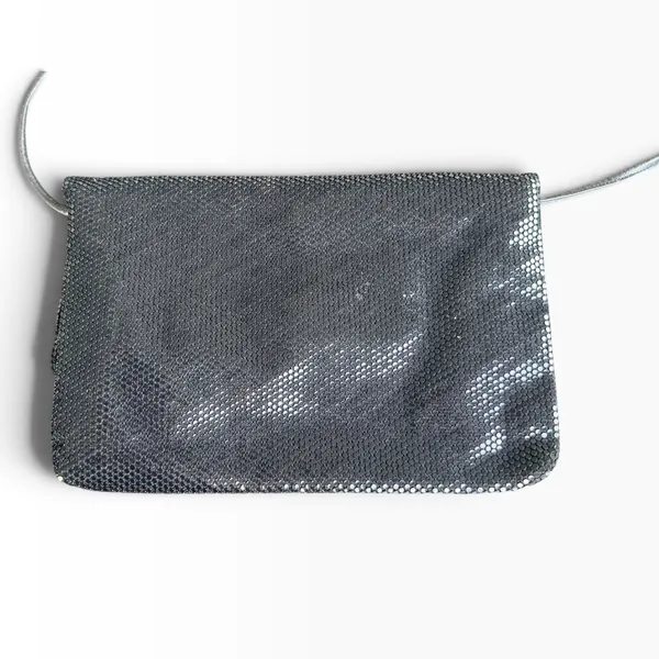 Vintage 80s 90s Black Metal Mesh Bow Evening Bag Shoulder Purse - Image 4