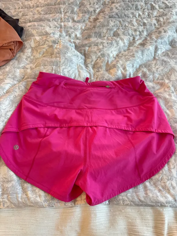 Lululemon Speed Up Shorts High-Rise 2.5" Sonic Pink - Image 2
