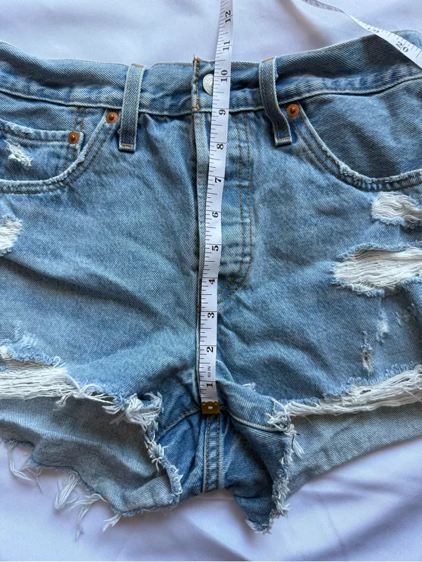 Levi's 501 Original Fit High Rise Denim Shorts Size 27 - Image 10