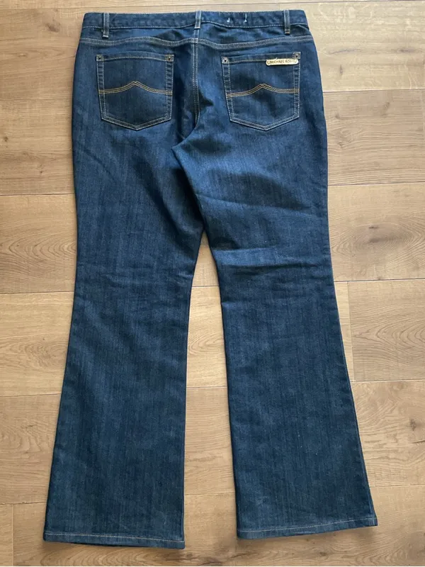 Michael Kors Blue Flare Jeans Size 12 Stretch Denim Mid Rise Classic Fit Flare - Image 7