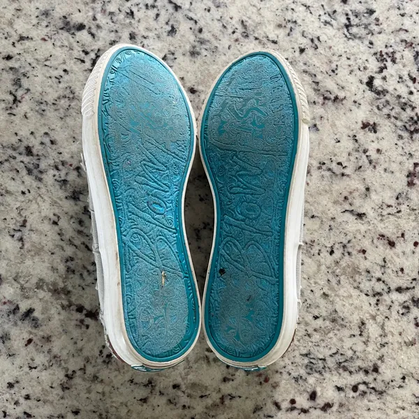 Blowfish Malibu Play Sneaker Women 8 Grey Beachy Distressed Canvas Slip On Shoes - Image 7