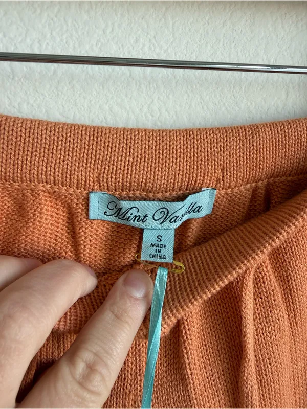 Mint Vanilla Knit Sweater Shorts Matching Set Orange Cropped Lounge Small NWT - Image 11