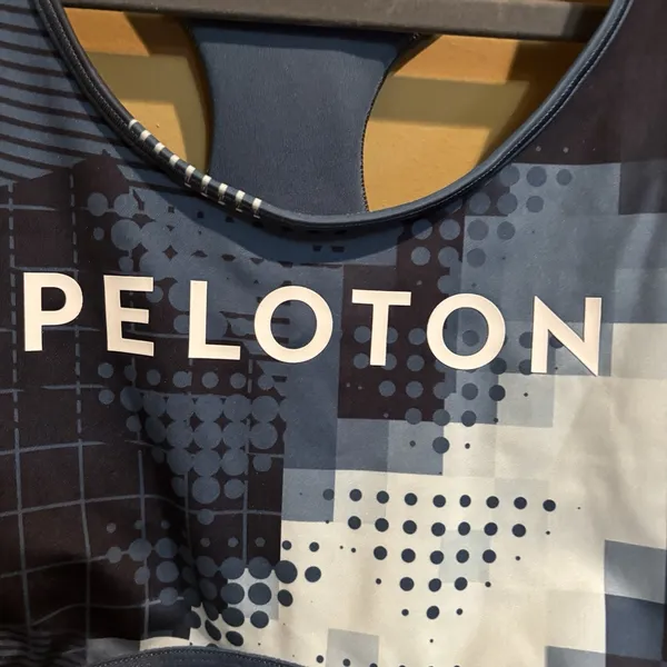 Adidas X Peloton Digi Motion Print Women's Medium Racerback Blue Sports Bra‎ - Image 4