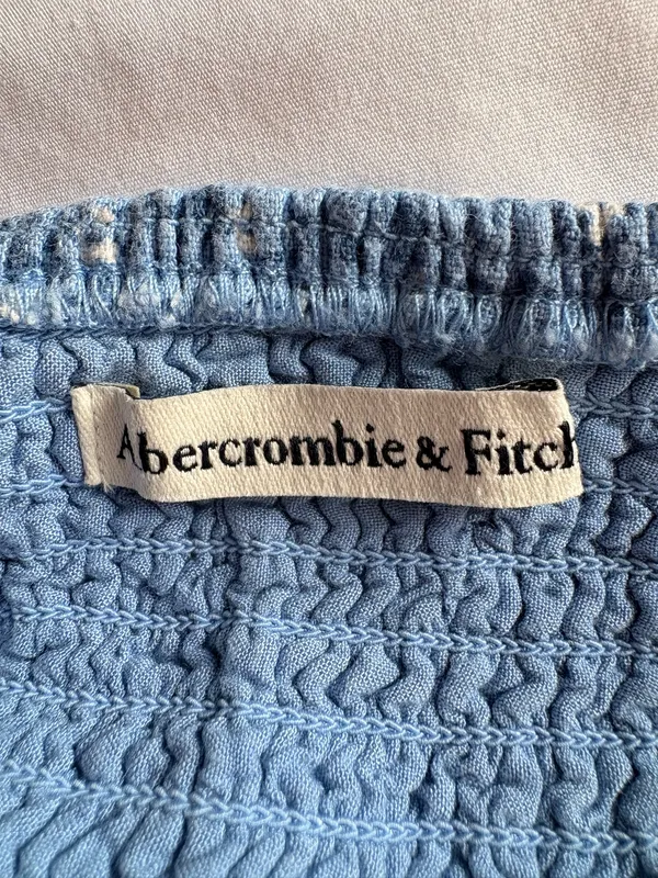 Abercrombie Floral Smocked Top Size S - Image 8