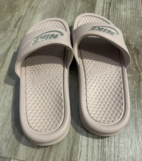Pink  Slides  - Image 3