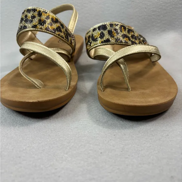 Daisy Fuentes JOLIEN 9 Gold and Tan Leopard Sandals - Image 2
