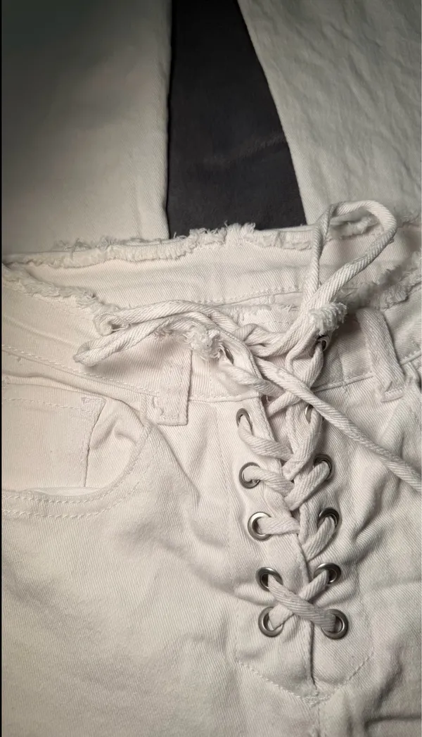Shein White Lace-Up Flare High-Waisted Front Jeans - Image 5
