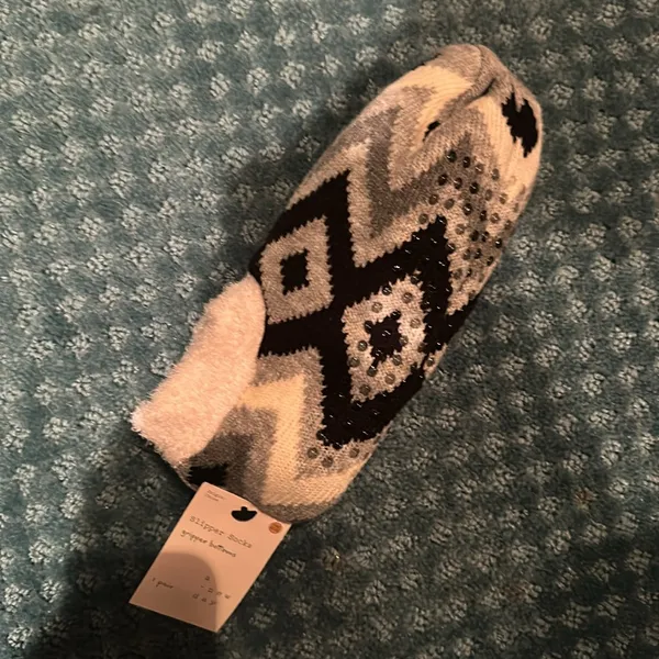 A New Day Slipper socks with grips one size NWT - Image 5