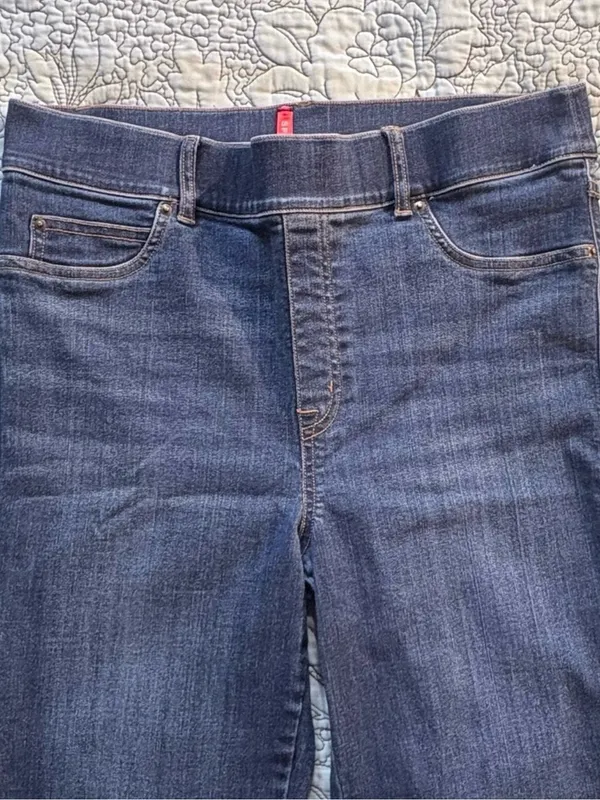 💥SPANX Pull On Flare Jeans Dark Wash High Rise Stretch Denim Size M🧡 - Image 5