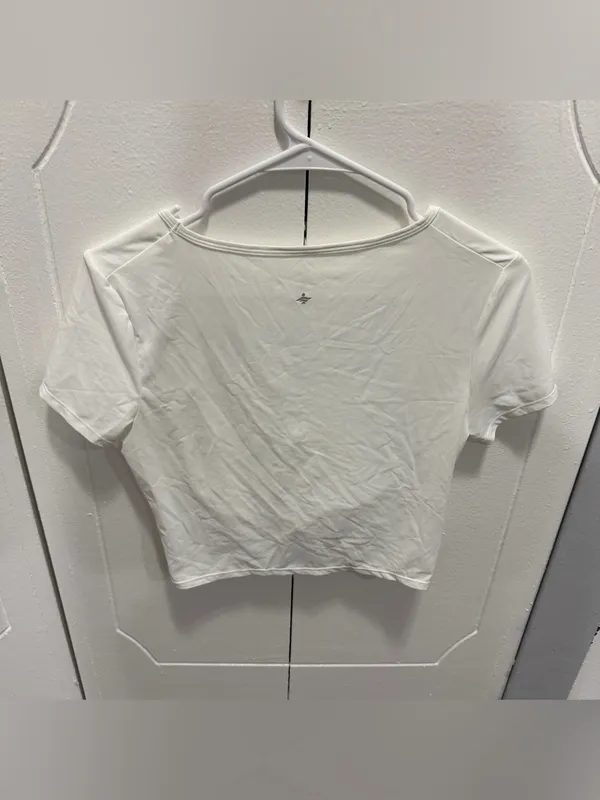NWOT Halara White Square Neck Short Sleeve Ruched Cropped Top - Image 4