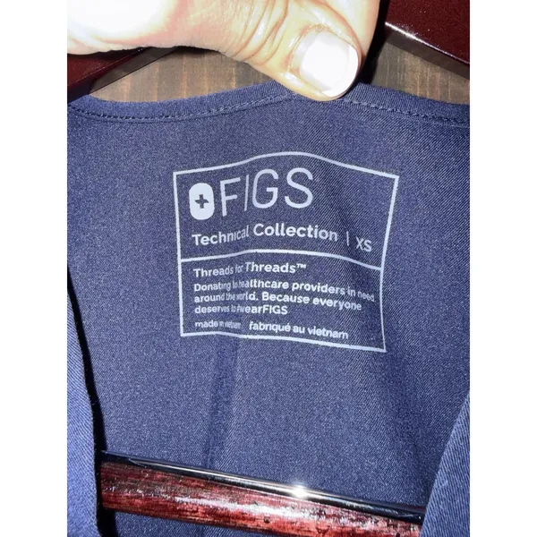 Figs Technical Collection Womens Scrubs Sz XS Blue Front‎ Pocket MercyHealth - Image 3