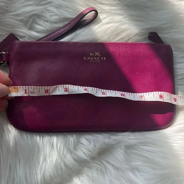 Coach Burgundy Crossgrain Clutch Wristlet Wallet 9x5 - Image 6