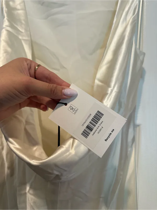 Reformation Isabelle Silk Dress - Image 7