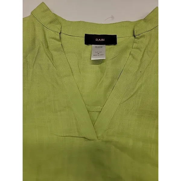 Womens Rain V-Neck T-Shirt -Green - Size M - Image 4