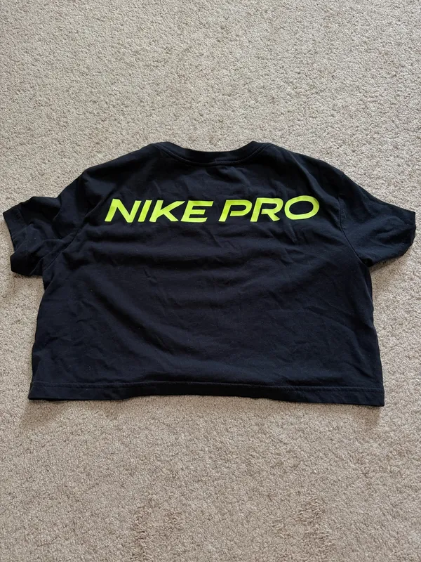 Nike Pro Crop Top - Image 2