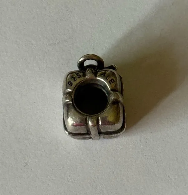 Pandora Sterling Silver Moments Gift Present Charm/Bead 925 ALE - Image 3
