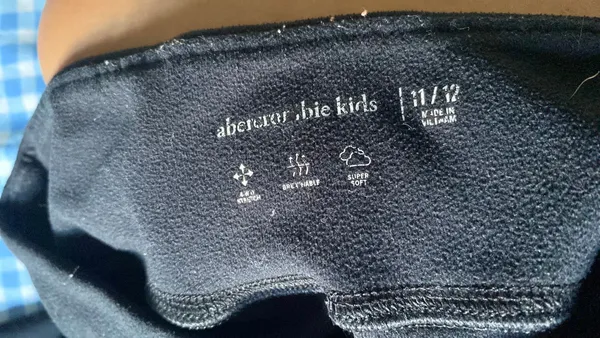 Abercrombie and Finch Flared leggings - Image 3