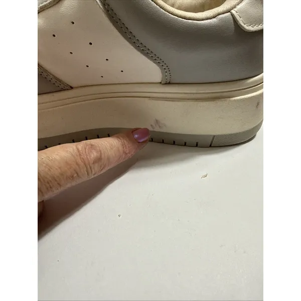 Madden Girl Natlie Sneakers Womens Size 7M White Grey Preowned - Image 11