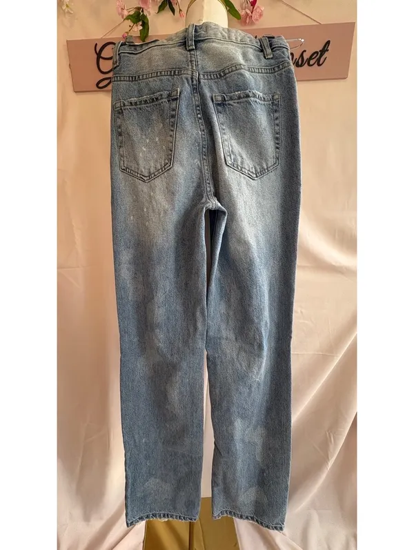Pacsun 90's Boyfriend Jeans Size 24 in Nirvana Light Blue with Distressed Rips - Image 2