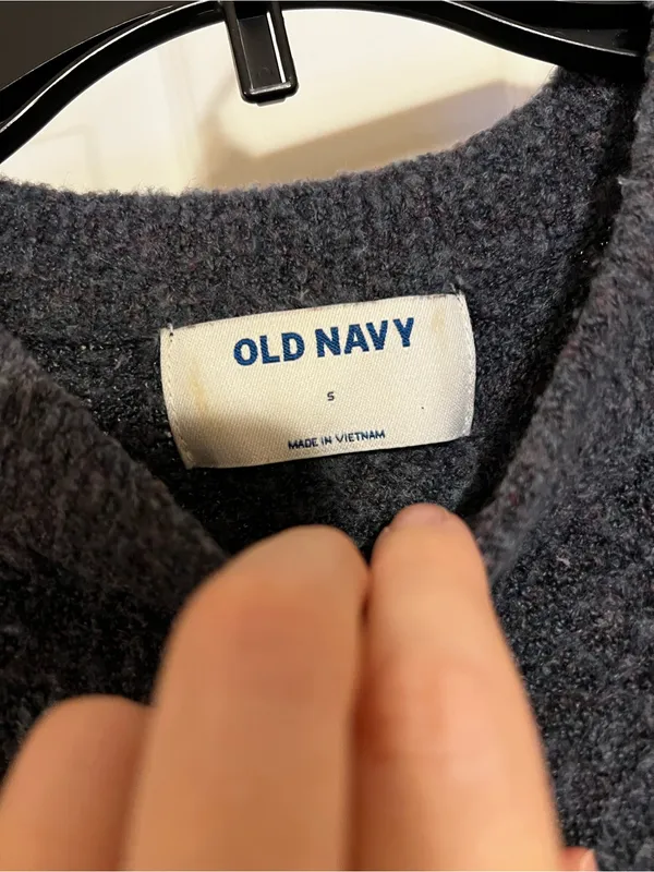 Old Navy Cozy Charcoal Crewneck Sweater - Image 3
