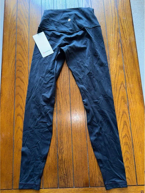 Lululemon Align High Rise 28” Black Size 6 NWT - Image 3