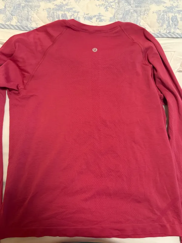 Lululemon Swiftly Tech - Image 4