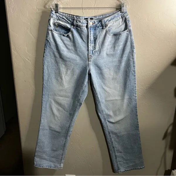 Frye Stevie High Rise Light Wash Straight‎ Denim Jeans - Image 4